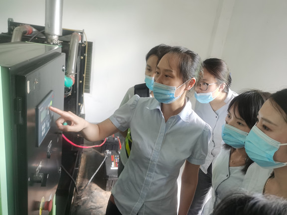 设备安全维护培训_副本.jpg