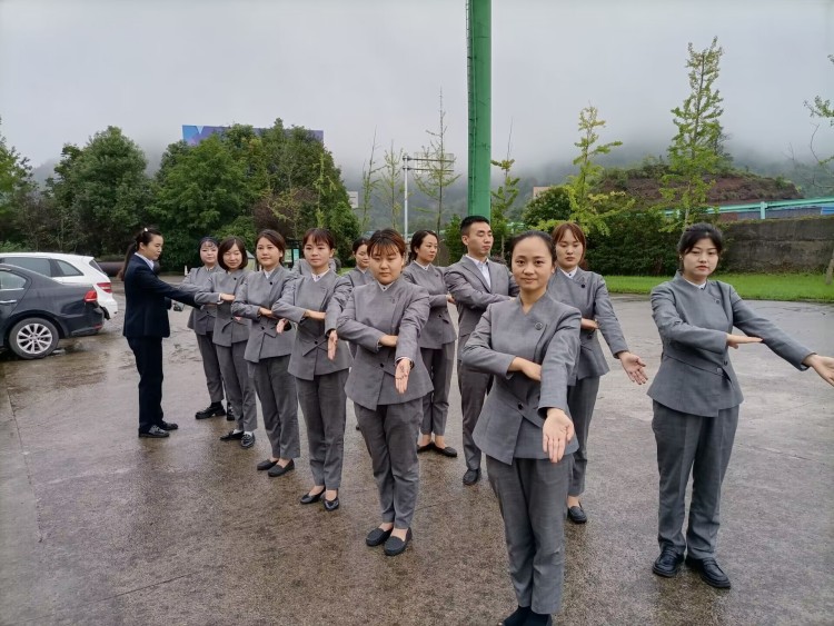 开江站优质文明服务培训简讯图片.jpg