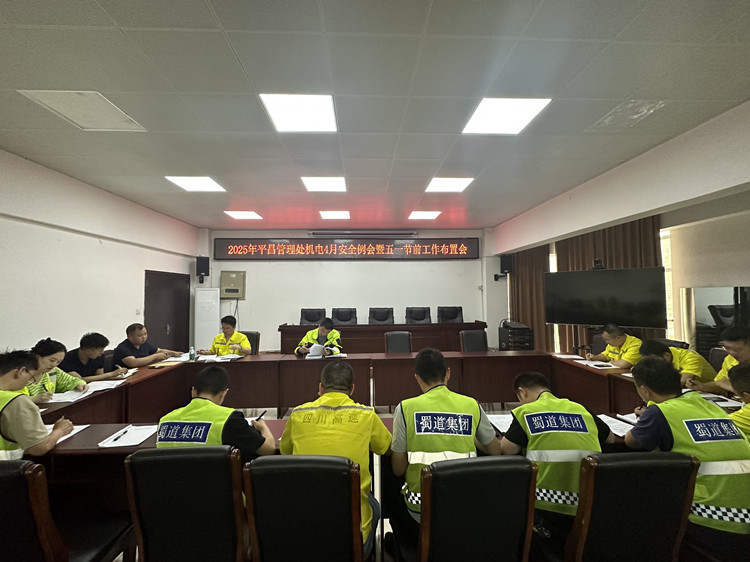 B8A35FAD7C205CC79A540E8EABA17F33_副本.jpg