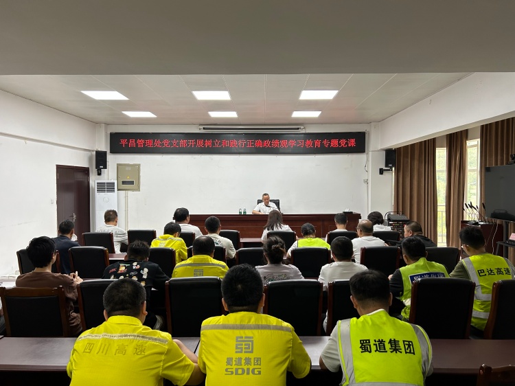 B9987EA3E2AA27F171348E4351EE30A0_副本.jpg